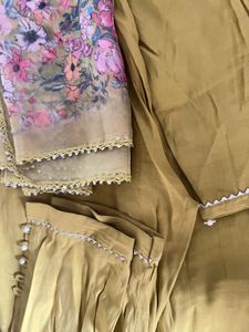 Elegant Embroidered Kurta Set
