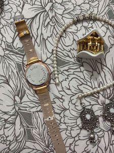Elegant Watch and Jewelry Set