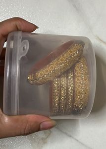 (New) Rajhashtani Gold Bangles Set
