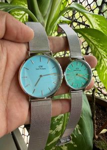 Daniel Wellington Gold Mesh Watch Set