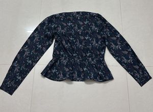 Chic Floral Peplum Top