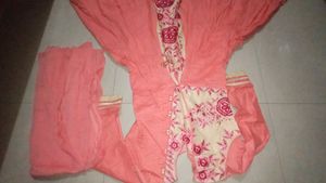 Beautiful Embroidered Kurta Set
