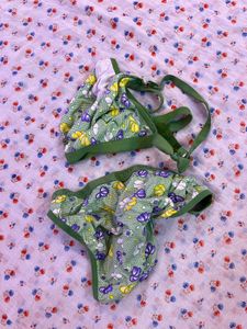 Lot of 3 Bras