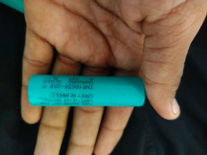 3x INR18650-20R M Li-Ion Batteries