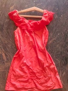 Beautiful Coral Dress 💫🪸