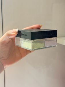 Givenchy Prisme Libre Loose Powder check details