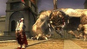 GOW: Chains Of Olympus - Platinum Edition (PSP)