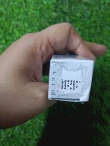 Prowl 10% Vitamin C Brightening Face Serum