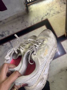 Red Tape Lightweight Athletic Sneakers