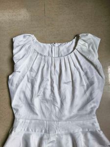 Elegant White Flowy top
