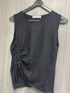 Chic Black Ruched Sleeveless Top