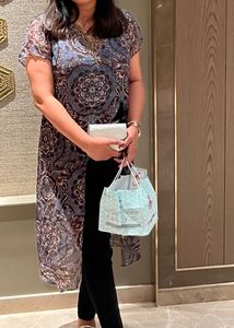 B1G1 beautiful kurti with slit