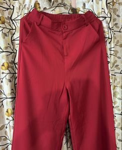 Chic Red Wide-Leg Pants