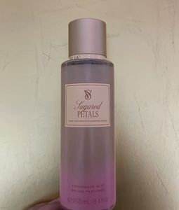 Victoria's Secret Sugared Petals Fragrance Mist