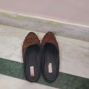 Embroidered Mules - Ethnic Flats
