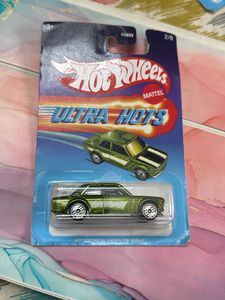 HOT WHEELS ULTRA 71 DATSUN 510 IMPORTED