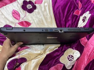 Acer Aspire ES1