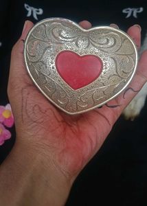 Heart Shaped Eyeshadow Palette🪞👀