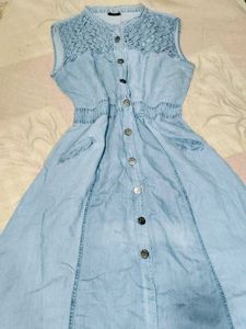 🎀 Blue Denim Button-Up Dress 😍