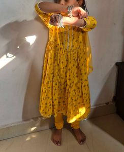 Cute Yellow Girls Kurta Set