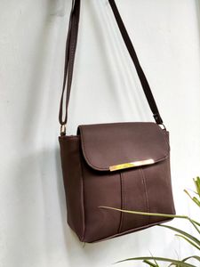 NEW MINIMALIST FLAP BAG