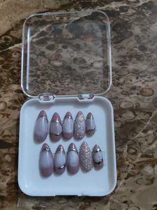 Press On Nails Set