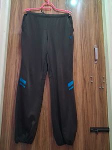 Comfortable Black & Blue Track Pant✨️🎀