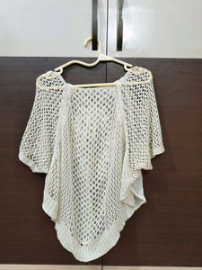 Women's Thrifted Crochet Top! 🕊️