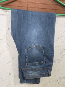 Classic Blue Denim Jeans 👖