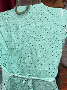 Beautiful Mint Green long top 💭🥰