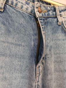 Light Wash super Wide Leg Jeans