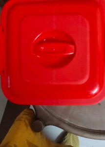 2 Kg Container