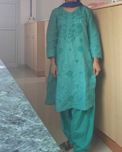 Chikankari suit set with Ombre Dupatta