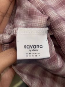 Chic Plaid Button-Up Shirt