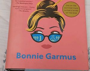 Lessons in Chemistry - Bonnie Garmus