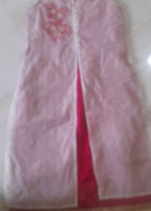Sleevless Kurti
