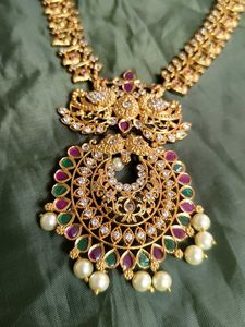 Exquisite Peacock Design Necklace Set