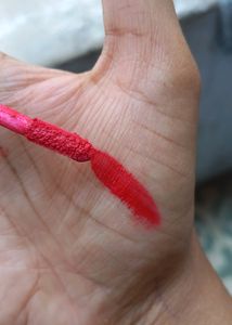 12 Lipstick Just Rs 179