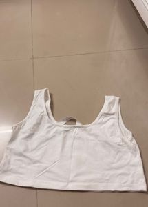 Graphic Print Crop Top