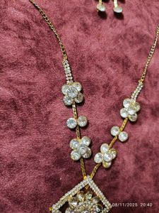 New Diamond Elegant Jewellery Set