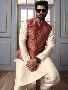 Inddus Men's Maroon Nehru Jacket - M