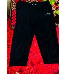 Capri For Women Black Colour