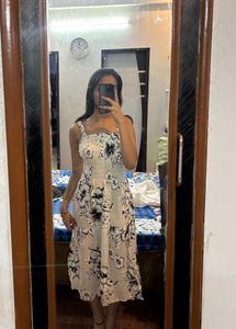 Floral Smocked Sundress 👗🤍