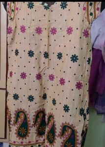 Floral Print Kurti with lining