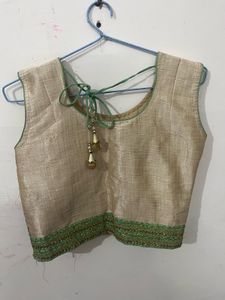 Elegant Green Lehenga Choli Set with padded blouse