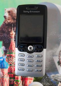 Vintage Rare Sony Ericsson T610 Classic phone