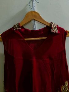 Elegant Maroon &amp; Gold  Stones with Embroidered Fro