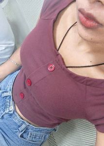 Chic Maroon Button-Up Crop Top