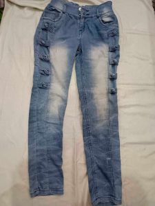 Unique Buckle Detail Jeans