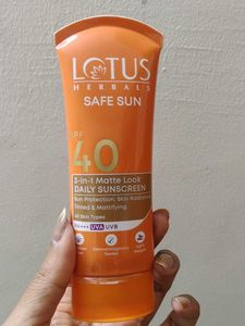 Lotus Herbals Safe Sun SPF 40 Sunscreen
